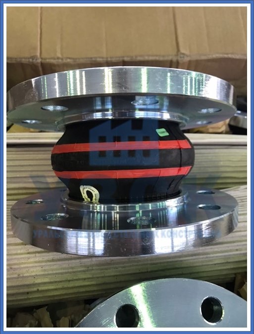 компенсатор резиновый фланцевый в Твери