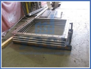 прямоугольные линзовые компенсаторы в Твери